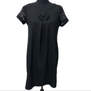 5/$20 MUMS black shift dress‎ lace sleeves